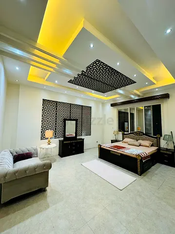 Big Luxury Private Room Only for Single Lady
