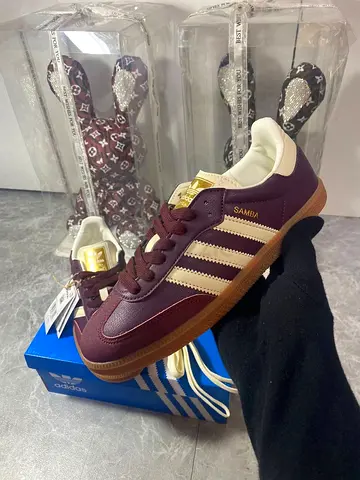 ADIDAS SAMBA FOOT WEAR  WITH ORIGINAL BOX