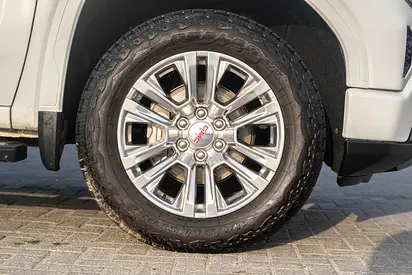 صورة 8 لـ 2023 GMC SIERRA