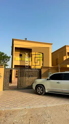 فيلا 4 غرف للإيجار في المويهات 3 | حوش واسع | موقف 4 سيارات