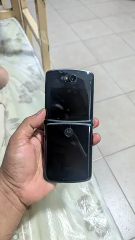 Motorola Razr Flip 8/256GB