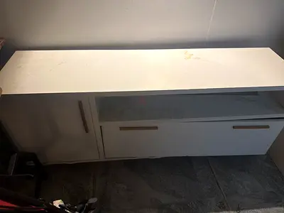 Tv table