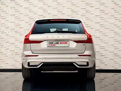 صورة 4 لـ 2024 Volvo XC60