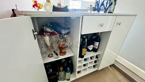 Bar table