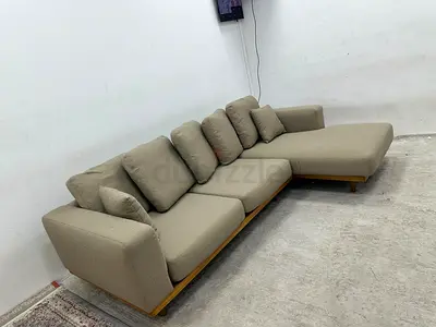 Excellent condition west elm lshape sofa