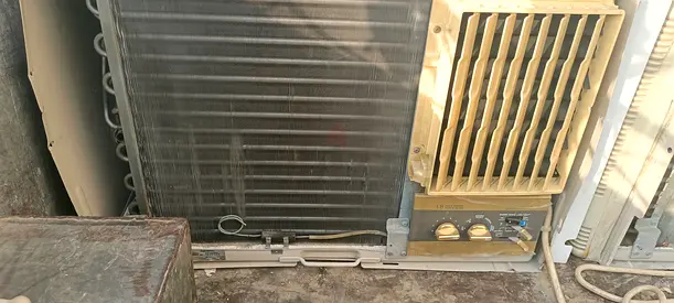 Used Window Air Conditioner Unit - Needs Servicing