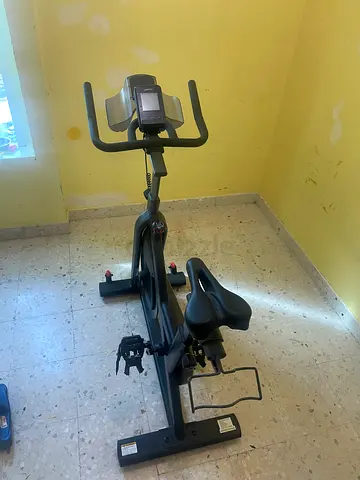 Home Bike (Like New) Barely used, Includes Special Workout Shorts (women &men)