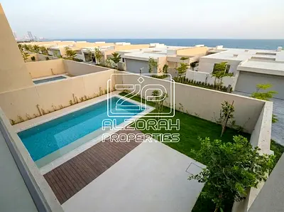 Luxury Duplex Villa | Sea View | Beach Access