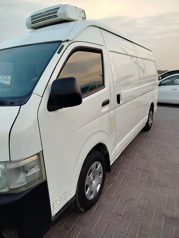 2015 Toyota HIACE 照片 9