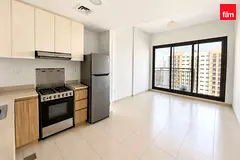 Bright 1br | Mid Floor | Una Apartments