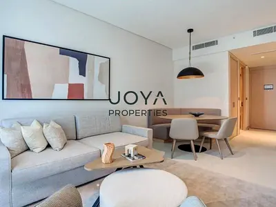 Elegant 2BR - Vida Branded Downtown Unit