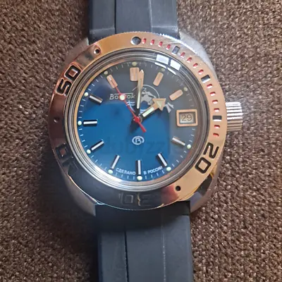Vostok Amphibia men's mechanical diver watch, blue dial, rubber strap