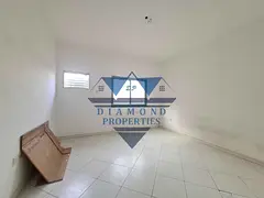 Very spacious and good location near by buss stop king faisal Rd 2bhk close hall with dining table s