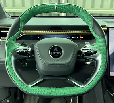 2025 Lotus ELETRE 照片 13