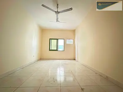 BIGGEST OFFEE!!1BHK NEAT & CLEAN BUILDING CLOSE TO PARK ONLY FOR FAMILY JUSY 26K IN ABU SHAGARA