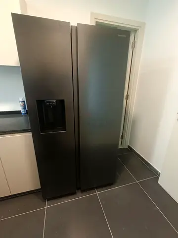 Samsung Side-by-Side Refrigerator with Water Dispenser ice maker- Dark Steel