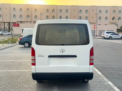 2015 Toyota HIACE 照片 15