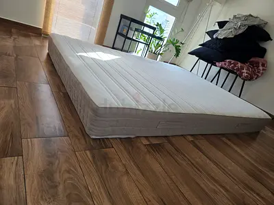 IKEA queen size mattress 160x200cm