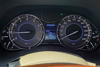2017 Infiniti QX80 — миниатюра 15