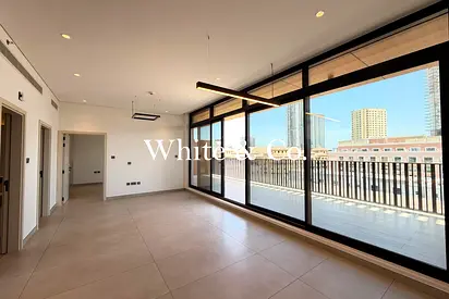 Store Room | Balcony | Vacant-Unfurnished