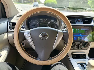 2014 Nissan TIIDA — фото 11