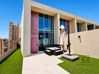 Rare 1 Bed Duplex | Loft-Style Living
