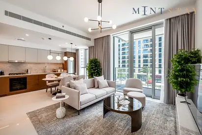 Chic 1BR in Emaar Beachfront