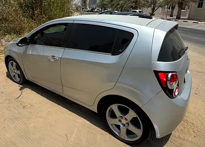 2015 Chevrolet SONIC — фото 2