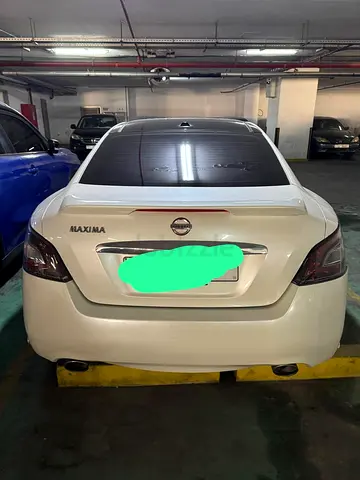 Nissan Maxima 2014