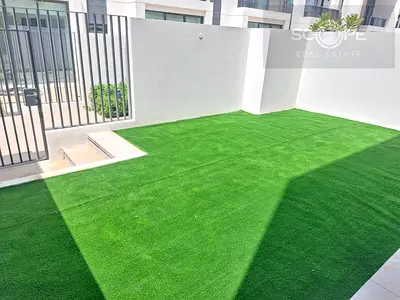 Raya Three Bedrooms with Maids room