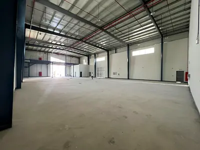 Brand new mezzanine warehouse, 12,500 sq ft | Directly on Mohammed Bin Zayed Road, 125 kW electricity – Very strategic location