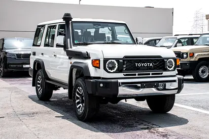 Toyota Land Cruiser 70 Series LC 76 LX 2026 | GCC Specs | Brand New