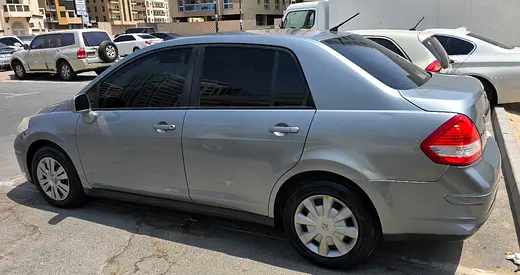2011 Nissan TIIDA — фото 1