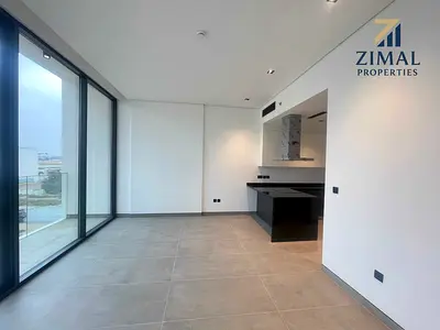 Spacious Brand New With laundry Storage space