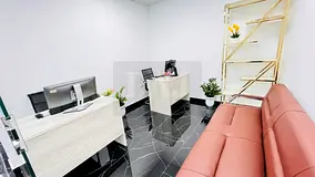 Modern Office with Bank account assistance |Free Amenities