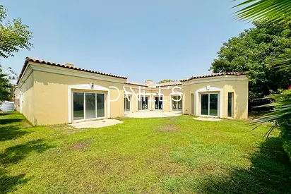 Vacant | Spacious Plot | Ready to Move In