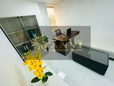 Beautiful Office with Bank Account Assistance | Free Utilities