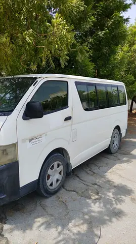 2013 Toyota HIACE 照片 2