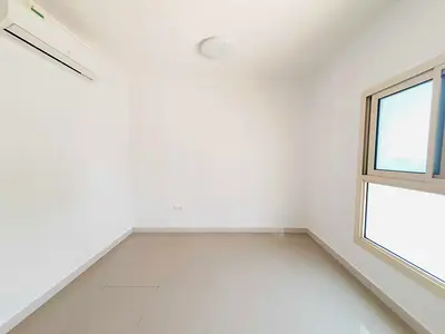 Hote offer 1 badroom and close kitchen in tilal city price 35k