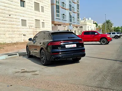 صورة 8 لـ 2019 AUDI Q8