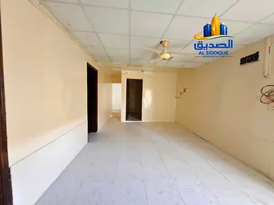 Spacious Ready to move 5 BHK Villa majlis hall maid room just 45k