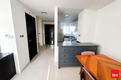 Single Row | Close To Pool | Facing Garden