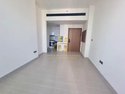 On High floor | Fully fitted Kitchen | Elegant
