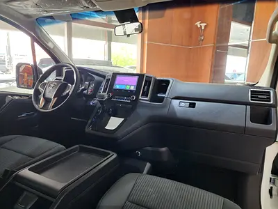 2026 Toyota GRANVIA — фото 20