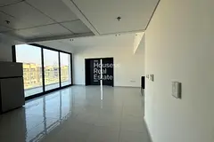 Ready to Move | Unfurnished | Community View