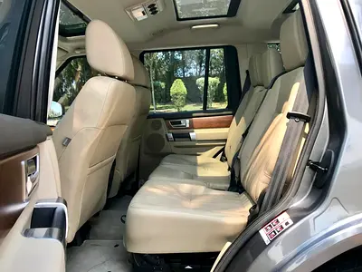 2016 LAND Rover LR4 — фото 10