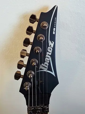 Guitar Ibanez RG Series