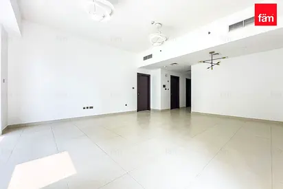 Largest In The Building | Vacant | Mid Floor