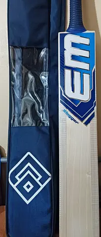 Kookaburra EM Slugger Cricket Bat with Carry Cover - Good Condition