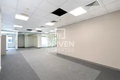 4 Parking Spaces | Prime Business Location | Ready